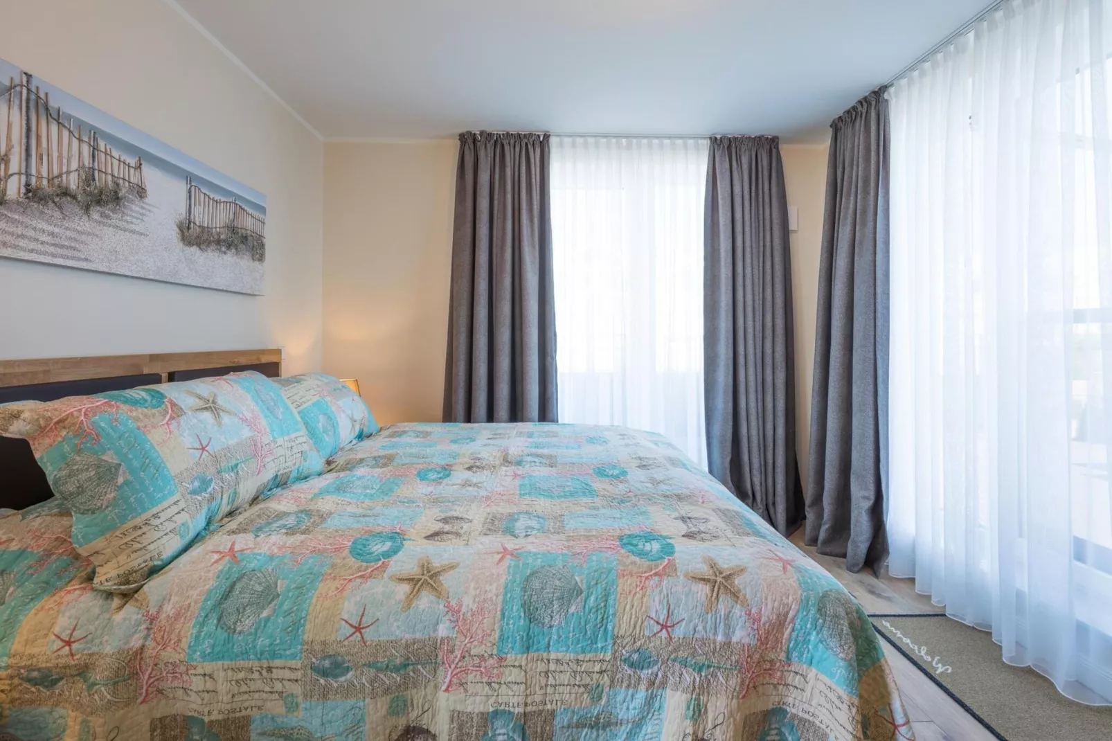 SeeZeichen auf Nordstrand 3 Personen-Bedroom
