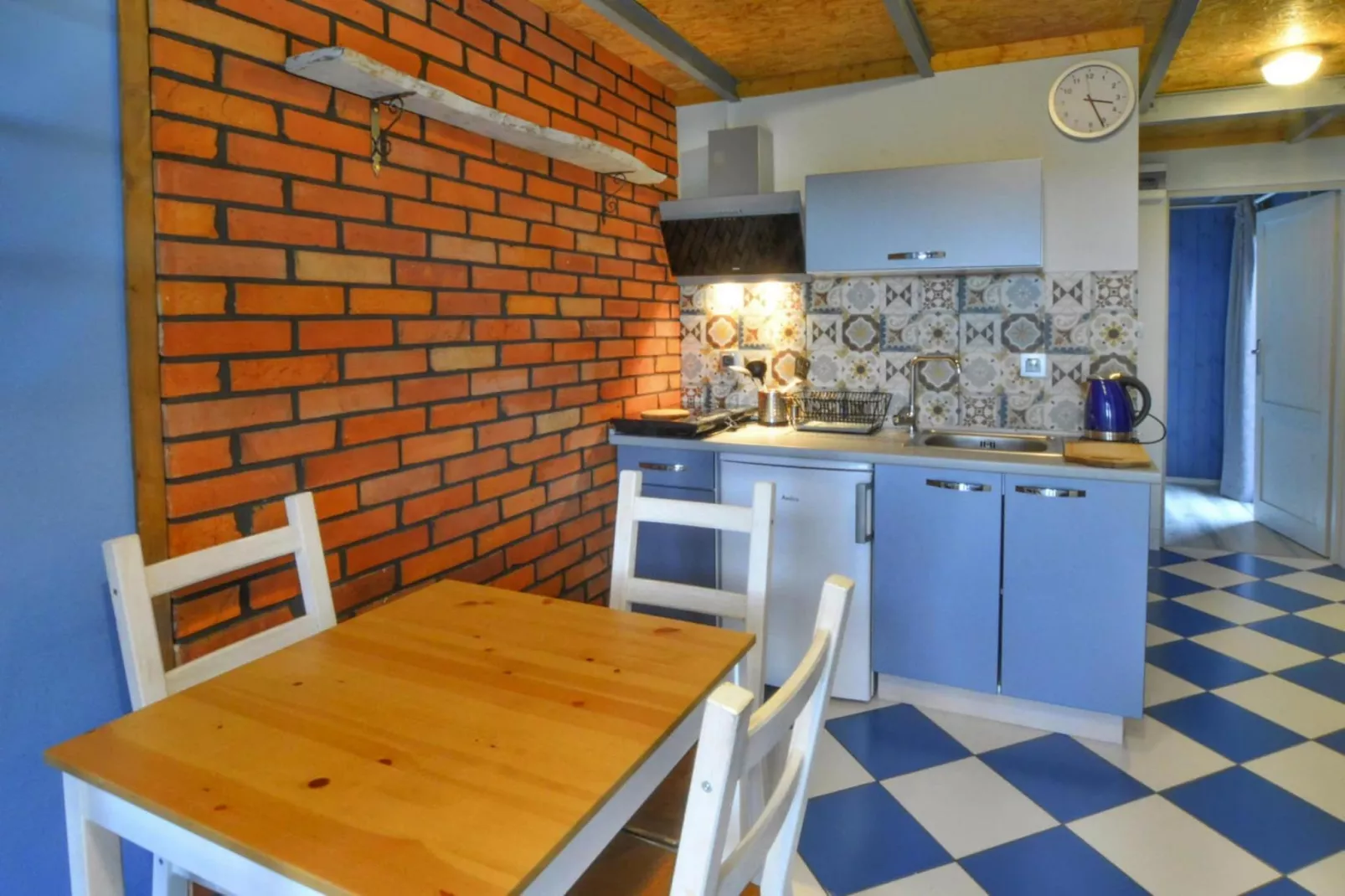 Domki wakacyjne Jezierzany-Dining room