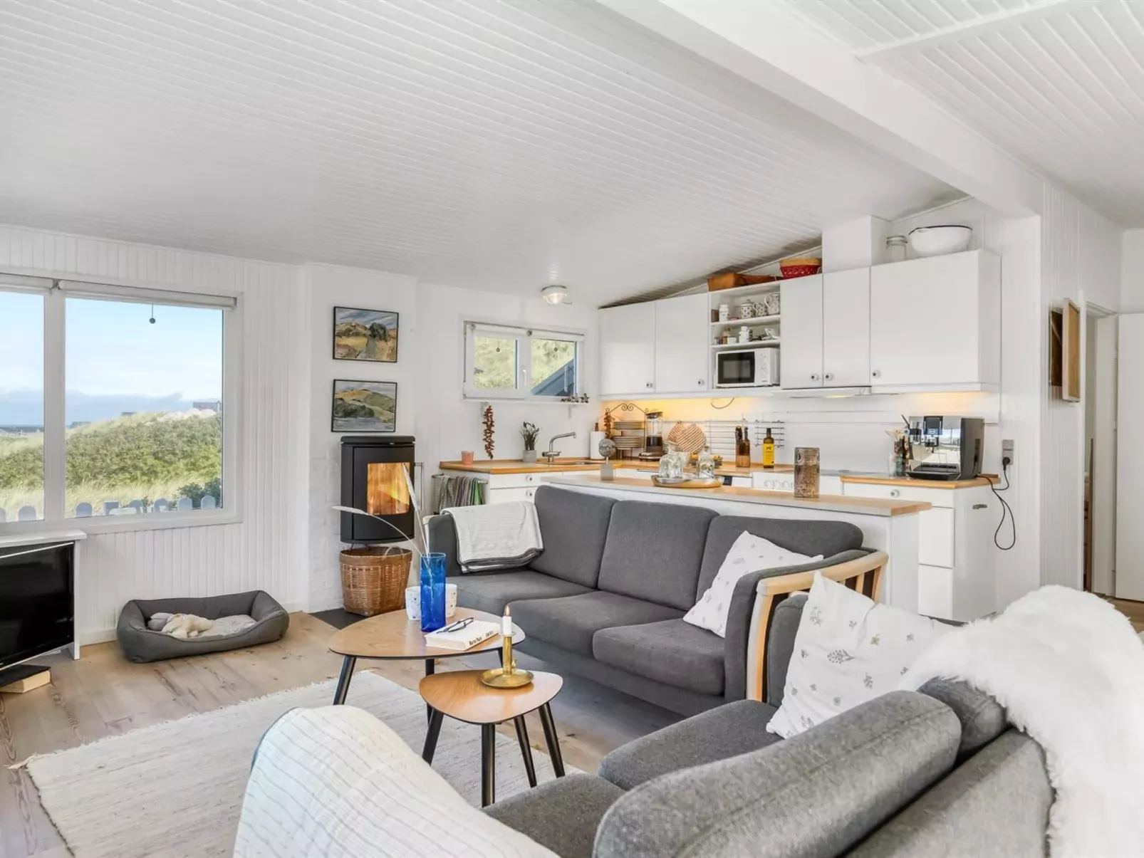 "Ineke" - 295m from the sea-Dedans