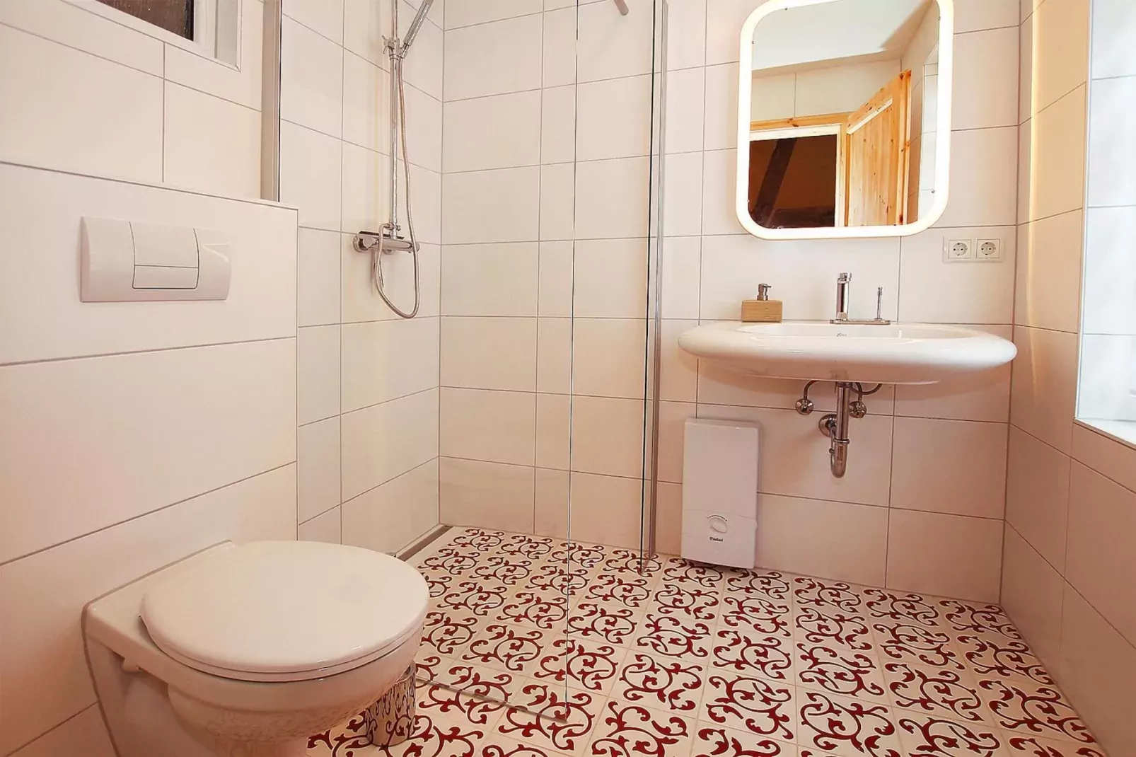 Ferienhaus 55 qm-Badezimmer