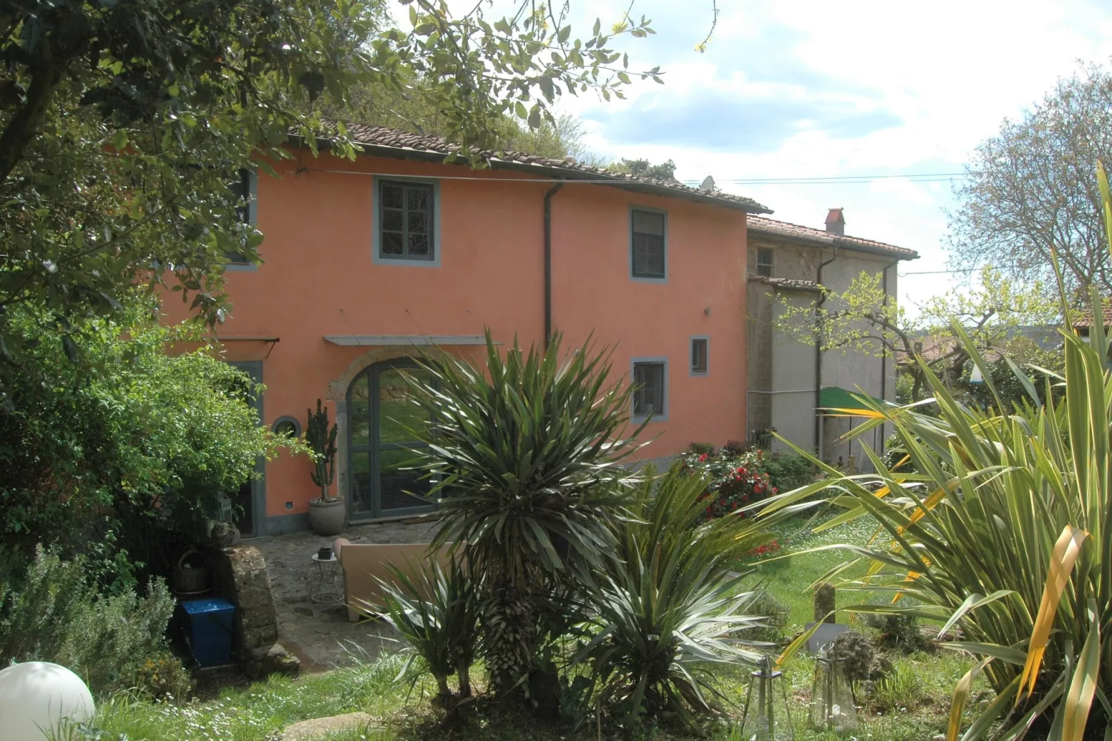 CasaRuscello-Exterior summer