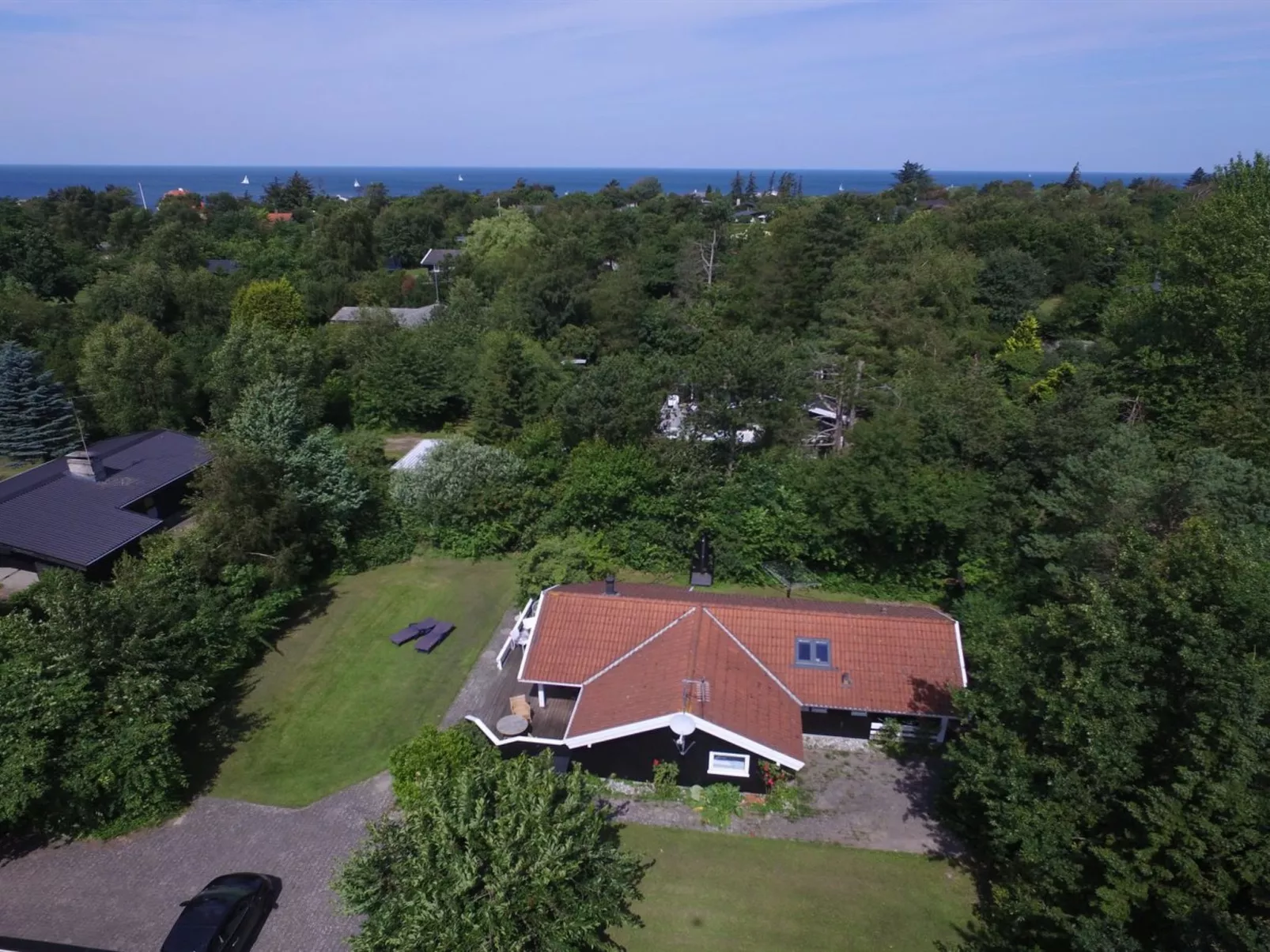 "Batsha" - 350m from the sea-Outside