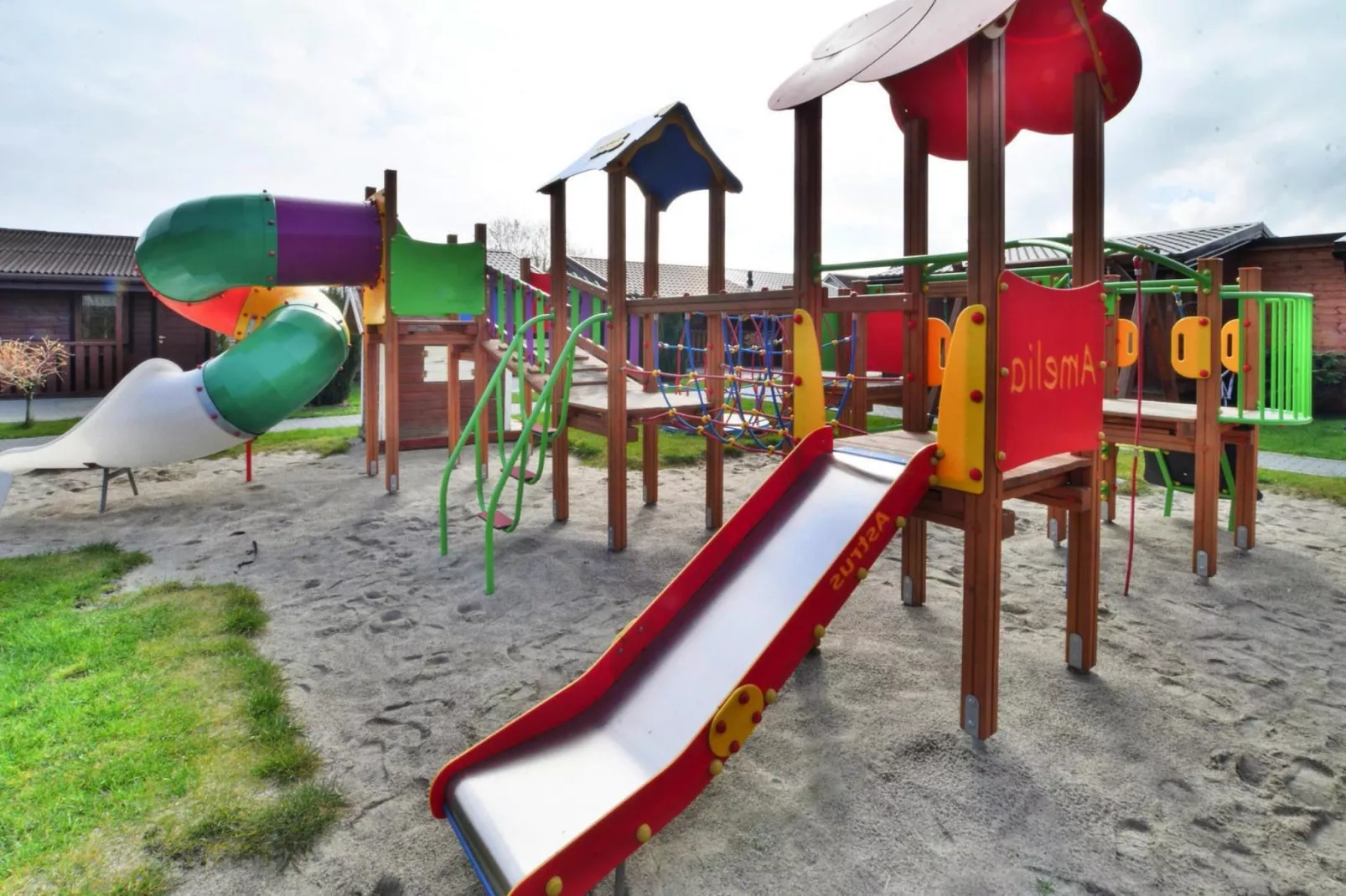 	Całoroczny nowy domek dla 4 osób Ustronie Morskie-Park facilities