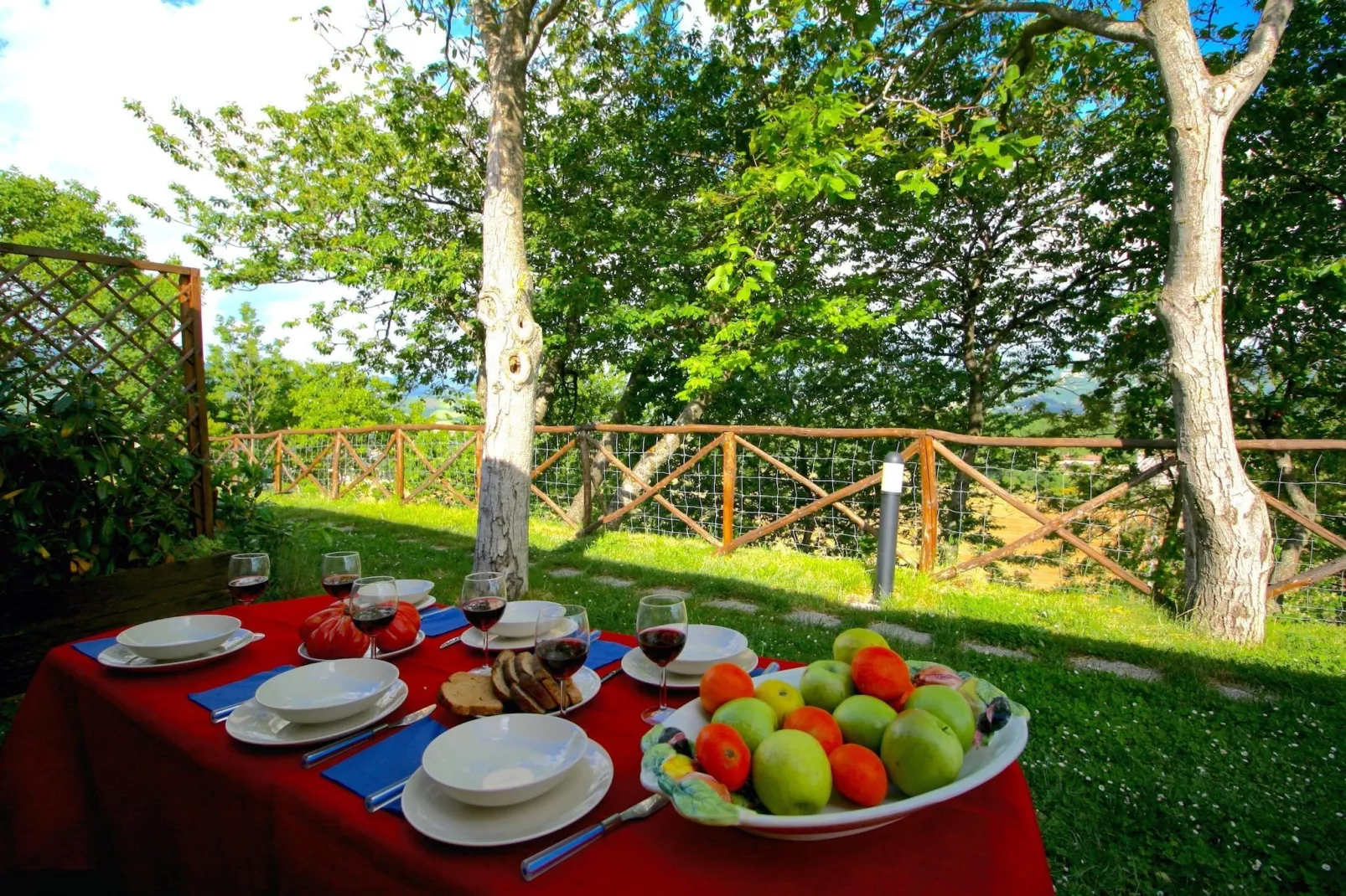 Mino-Terrace balcony
