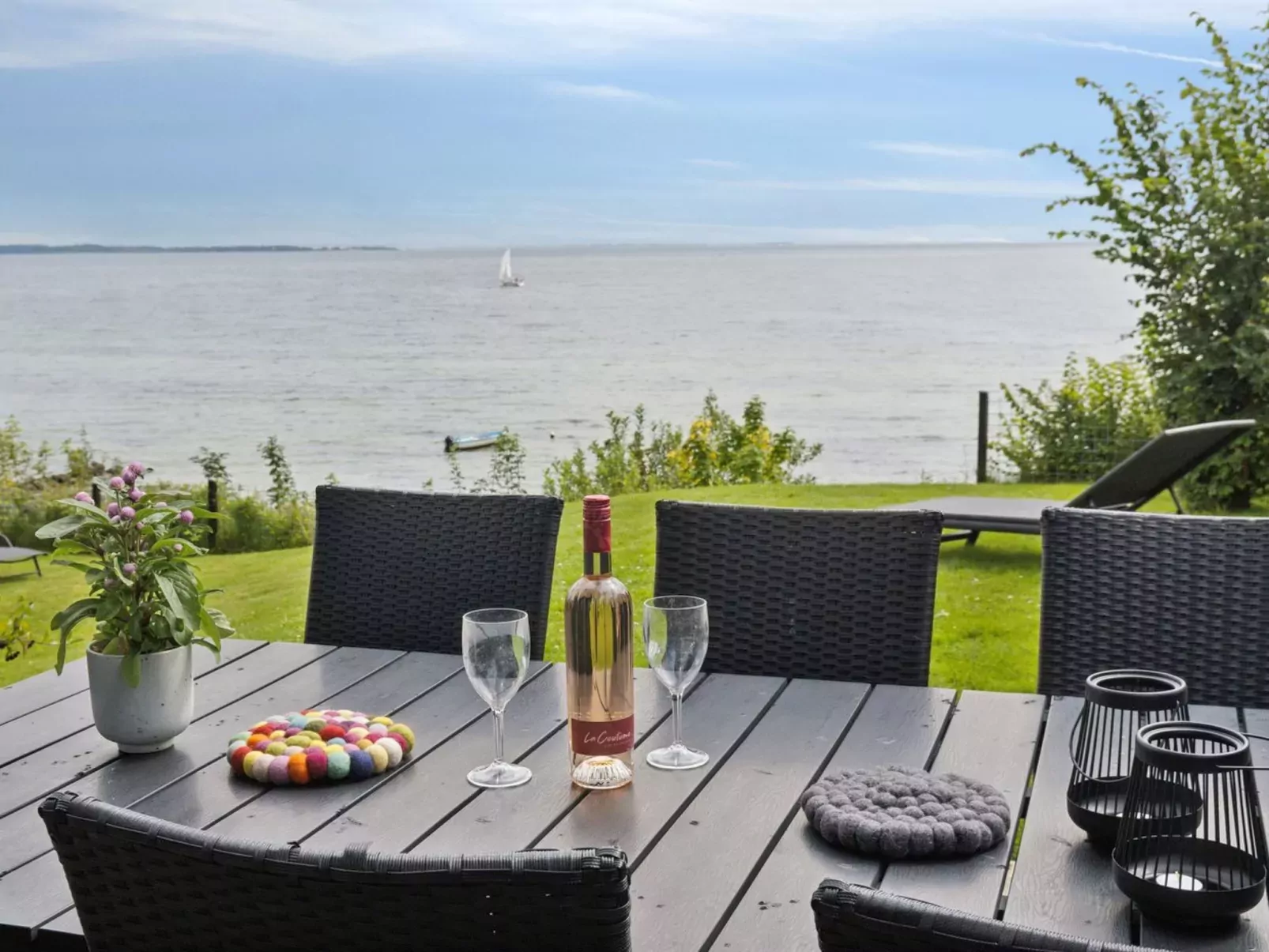 "Reinhard" - 50m from the sea-Draußen