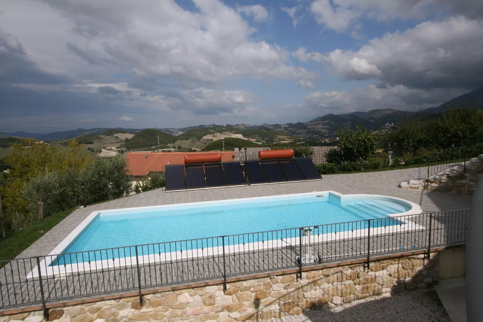 Raggio di Sole Aurora-Pool