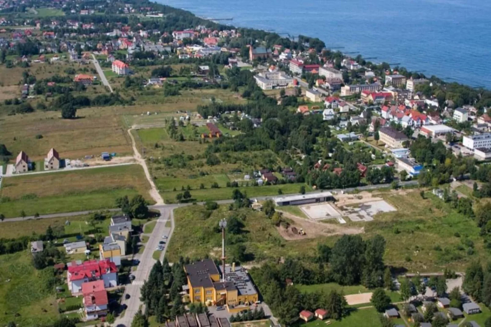 	Całoroczny nowy domek dla 4 osób Ustronie Morskie-Areas summer 20km