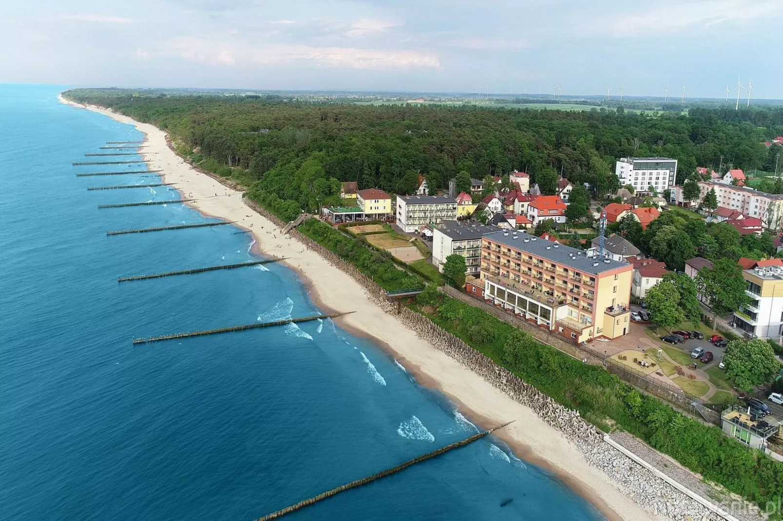	Całoroczny nowy domek dla 4 osób Ustronie Morskie-Areas summer 20km