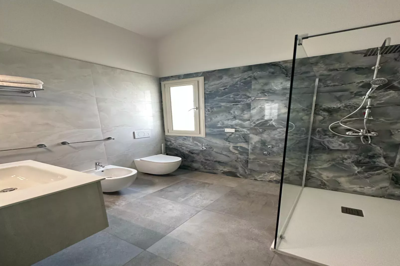Ninfea e Oleandro-Bathroom