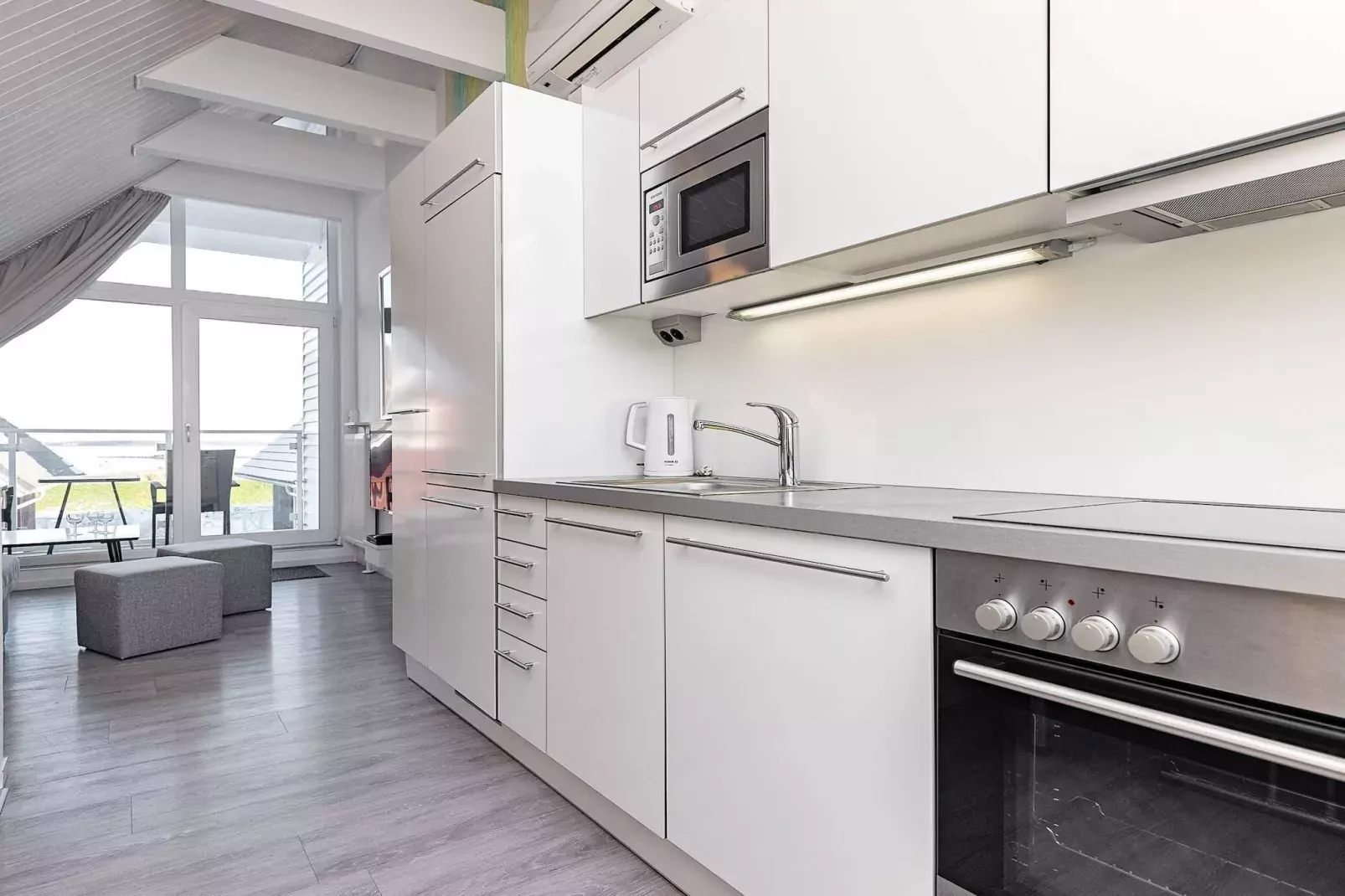 MERKUR 35+33 S DHH 2.+3.RH.-Intérieur