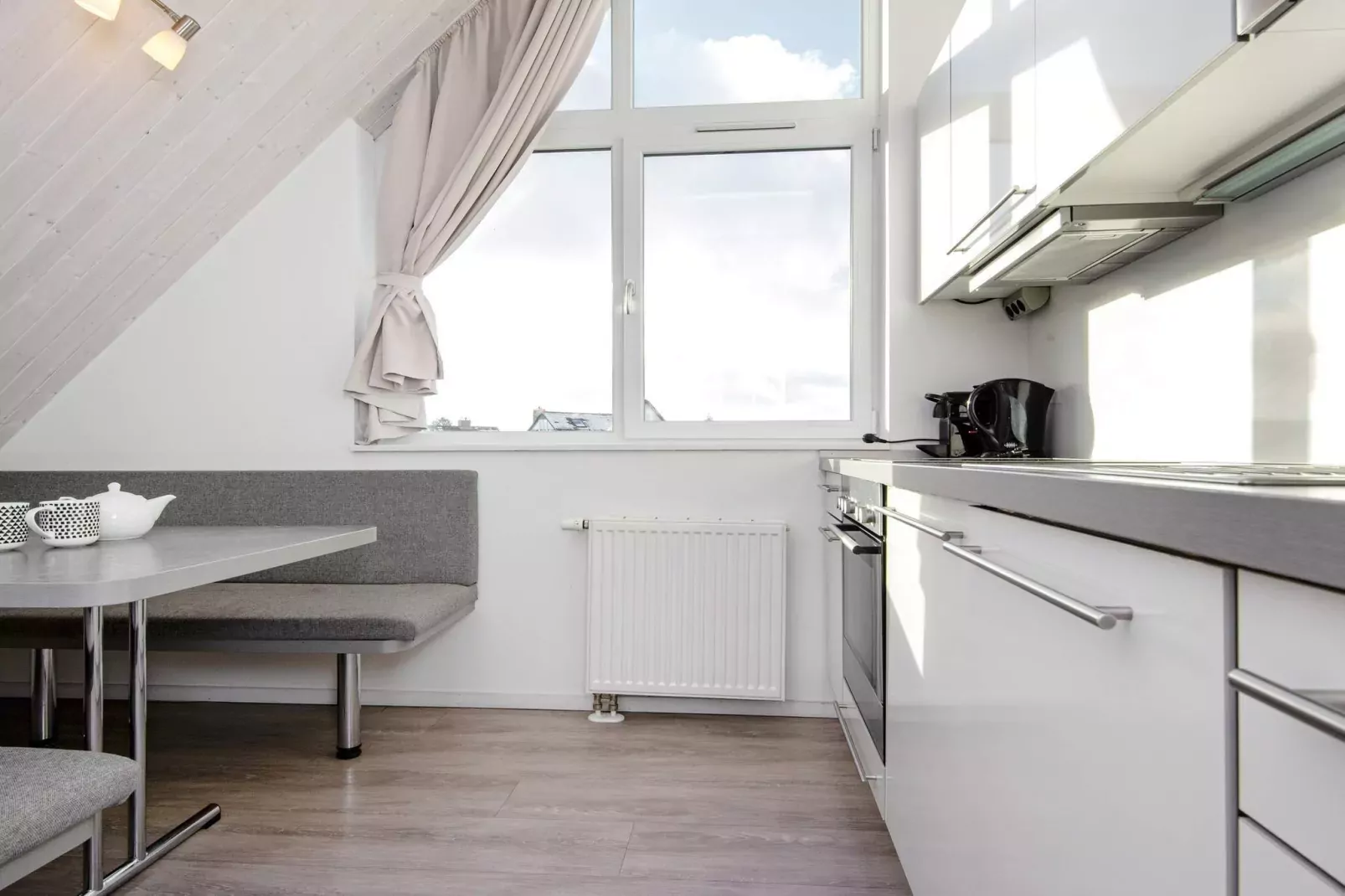 MERKUR 35+33 S DHH 2.+3.RH.-Intérieur