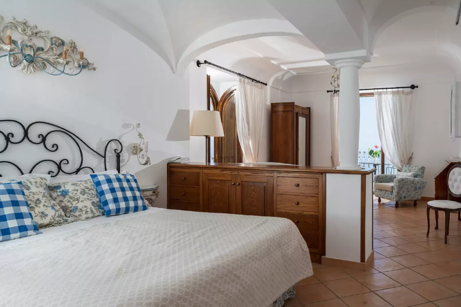 Villa Sky meets Sea-Bedroom