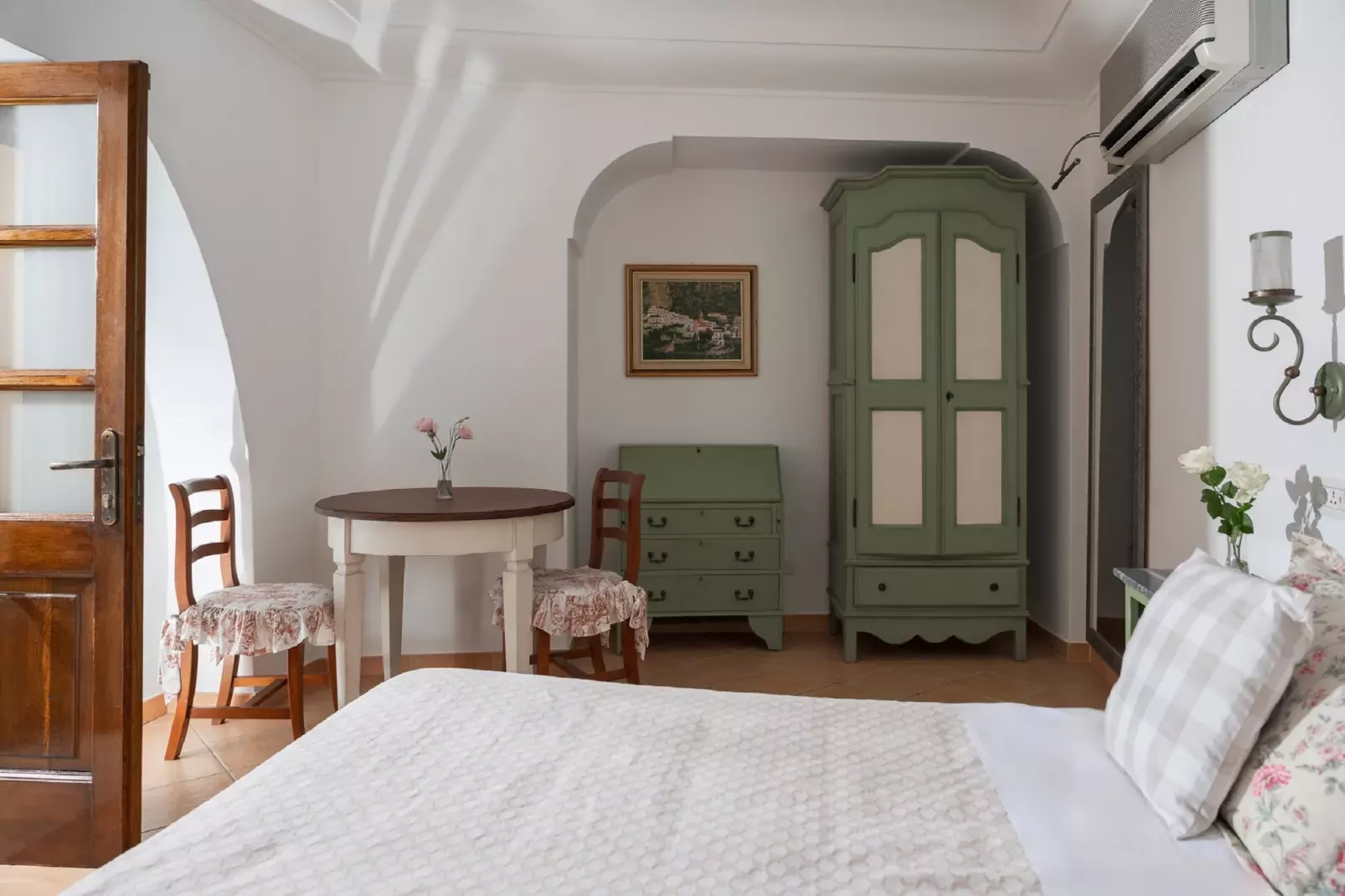 Villa Sky meets Sea-Bedroom