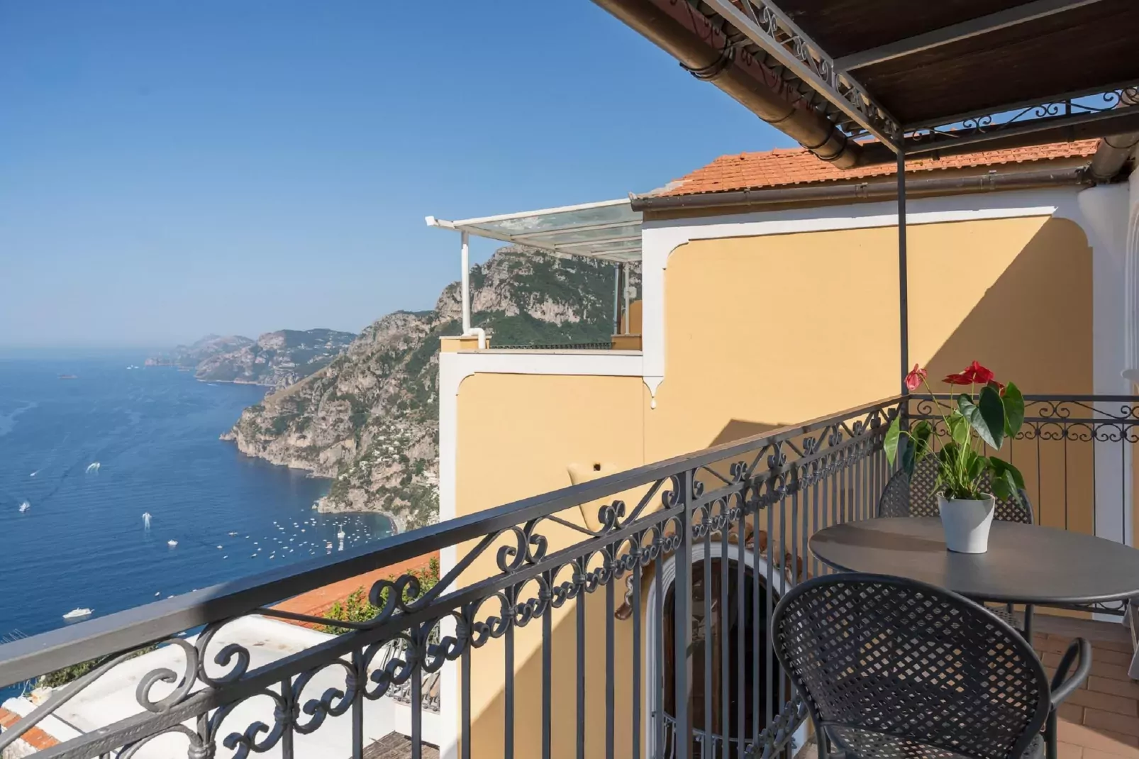 Villa Sky meets Sea-Terrace balcony