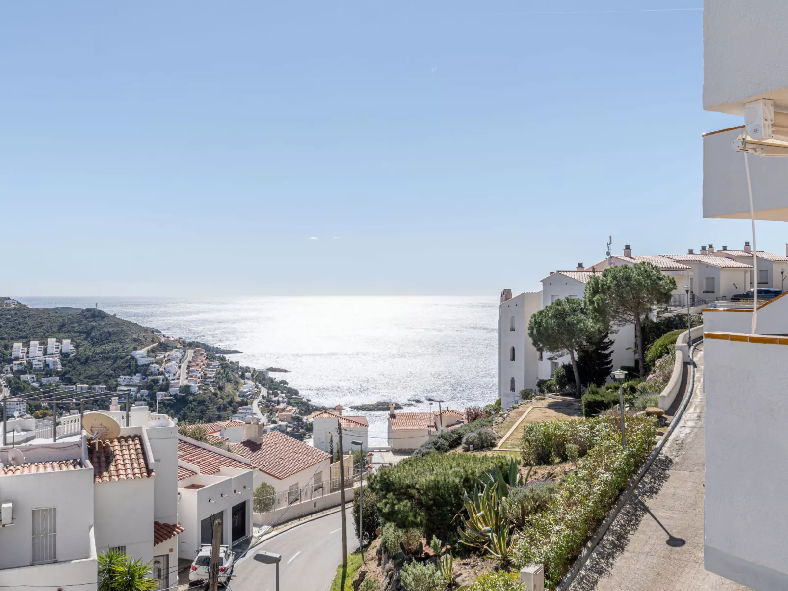 Casa Do-Dehors
