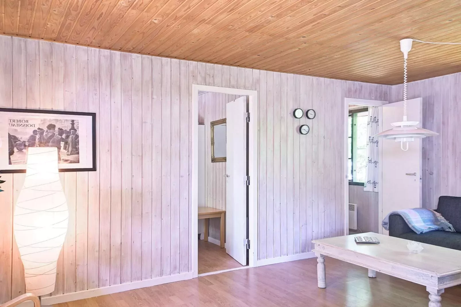 DUEODDE FERIEBY-Indoor