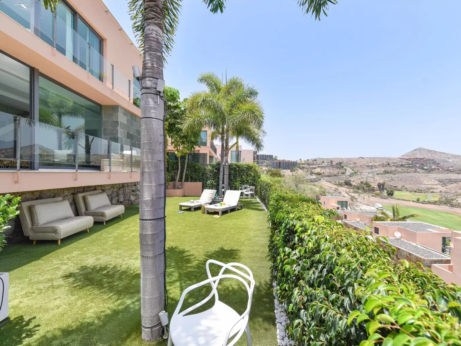 Los Lagos 31-Outside