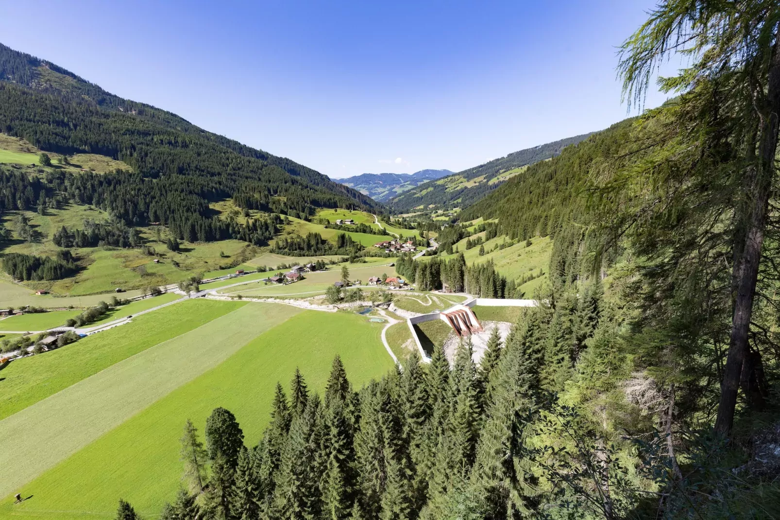 JUCHE FEWO - JÄGERSEE - Haus blau-Aussicht Sommer