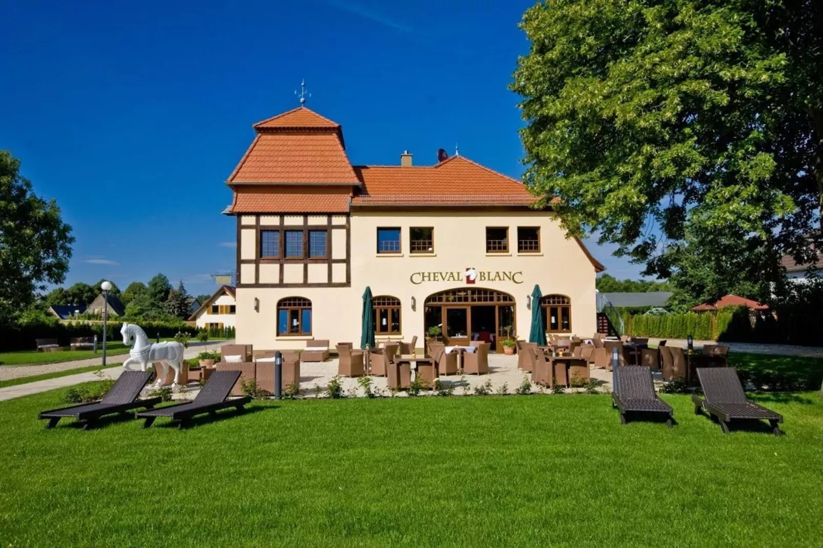 Haus Oliver 200 qm / 1-2 Personen-Außenbereich Sommer
