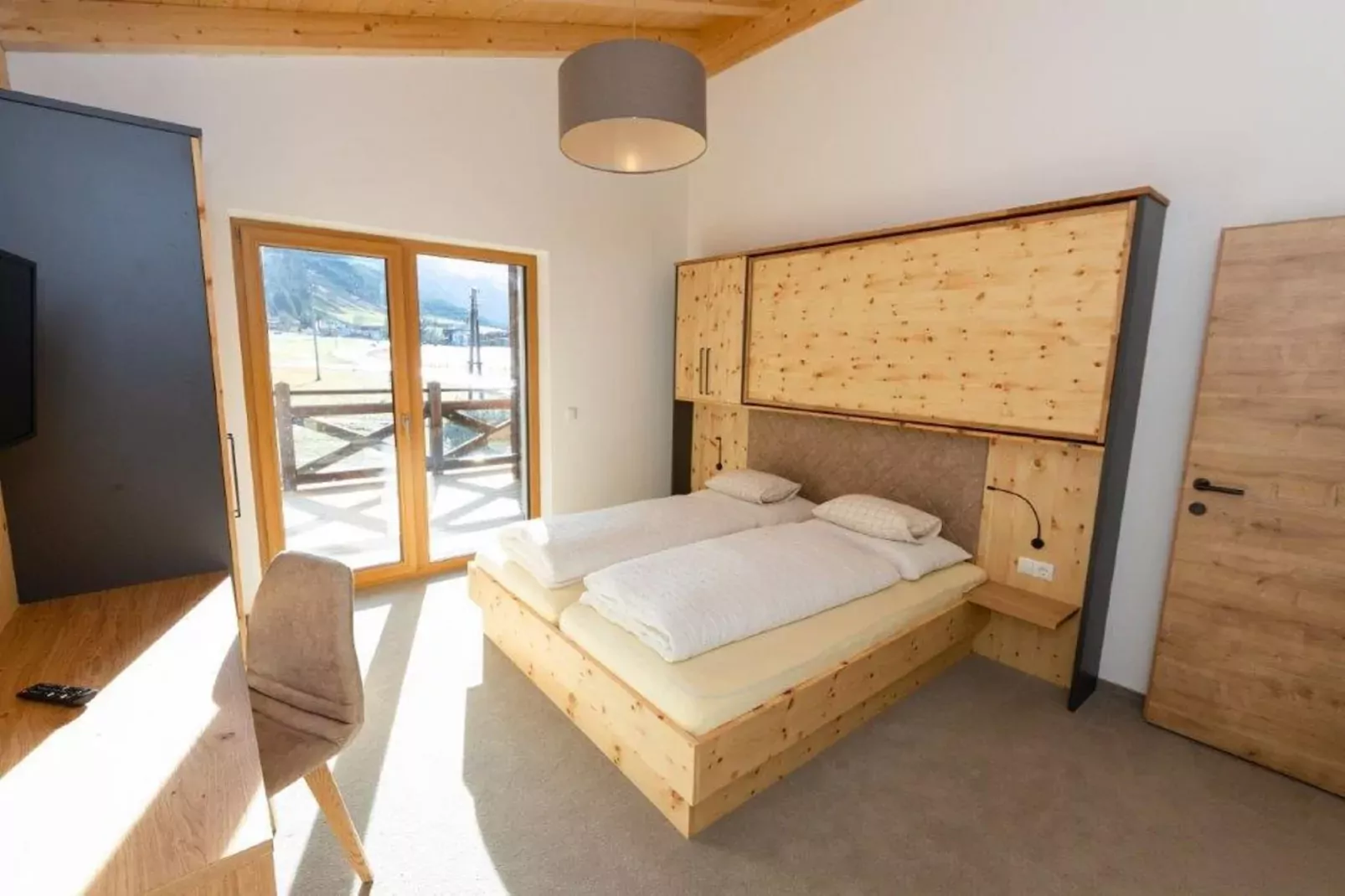 JUCHE FEWO - ENNSKRAXN - Haus grün-Schlafzimmer