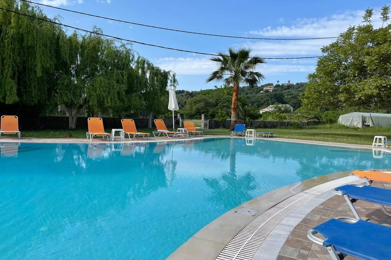 Cugnana Verde Mono 2/3 BIS-Gebiete Sommer 1 km