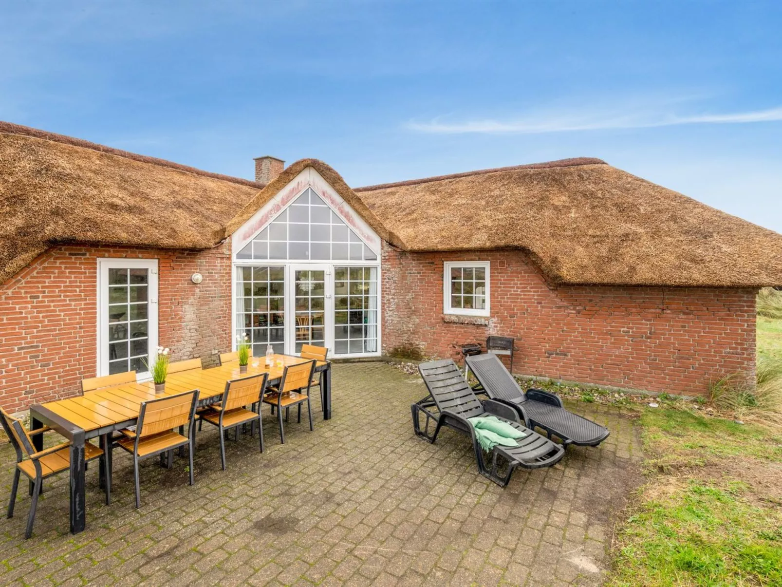 "Edlef" - 800m from the sea-Outside