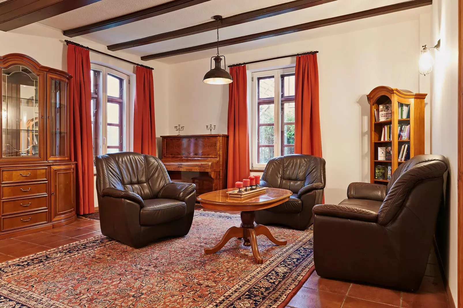 Haus Oliver 200 qm / 1-4 Personen-Living room