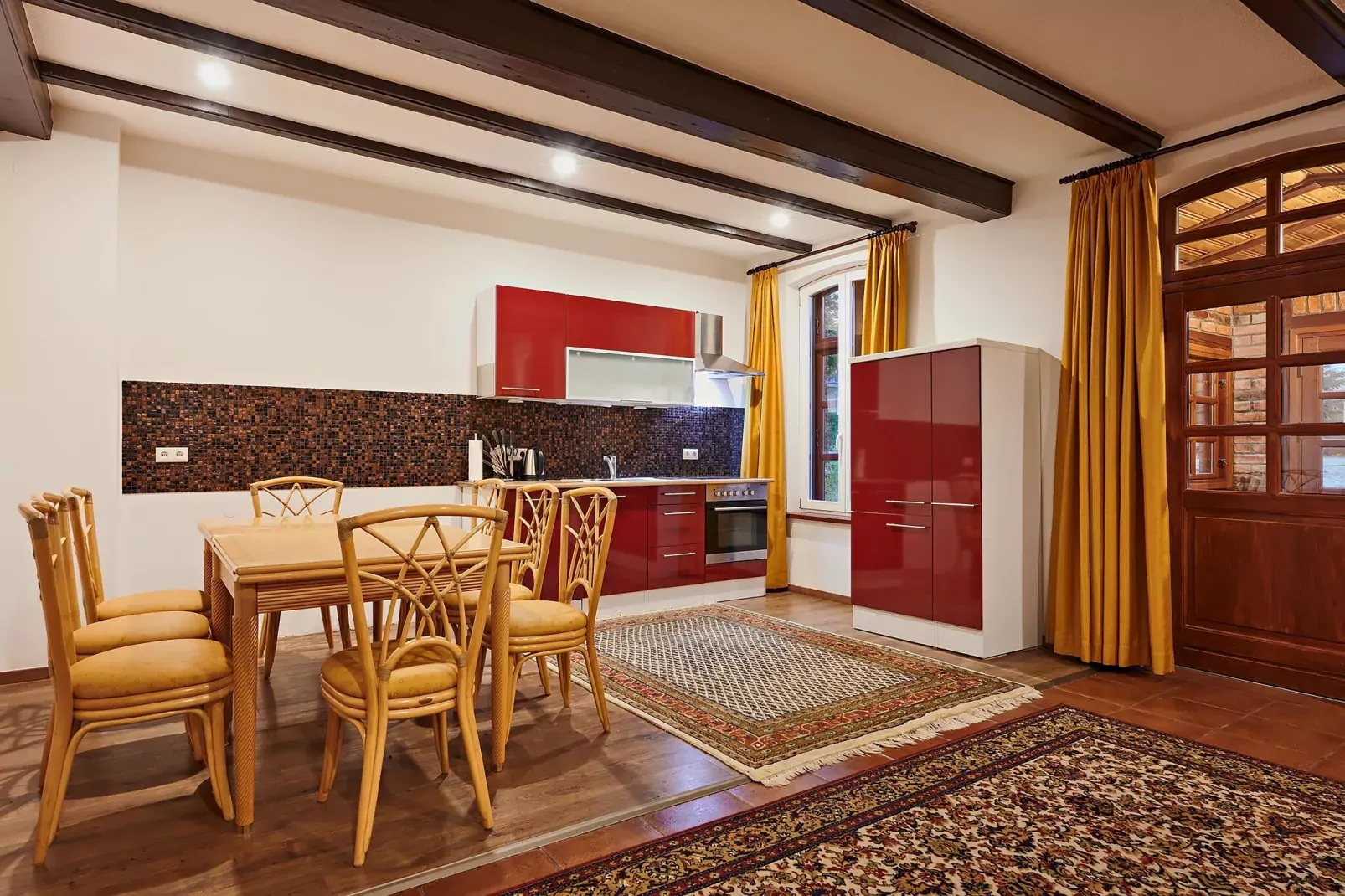 Haus Oliver 200 qm / 1-4 Personen-Dining room
