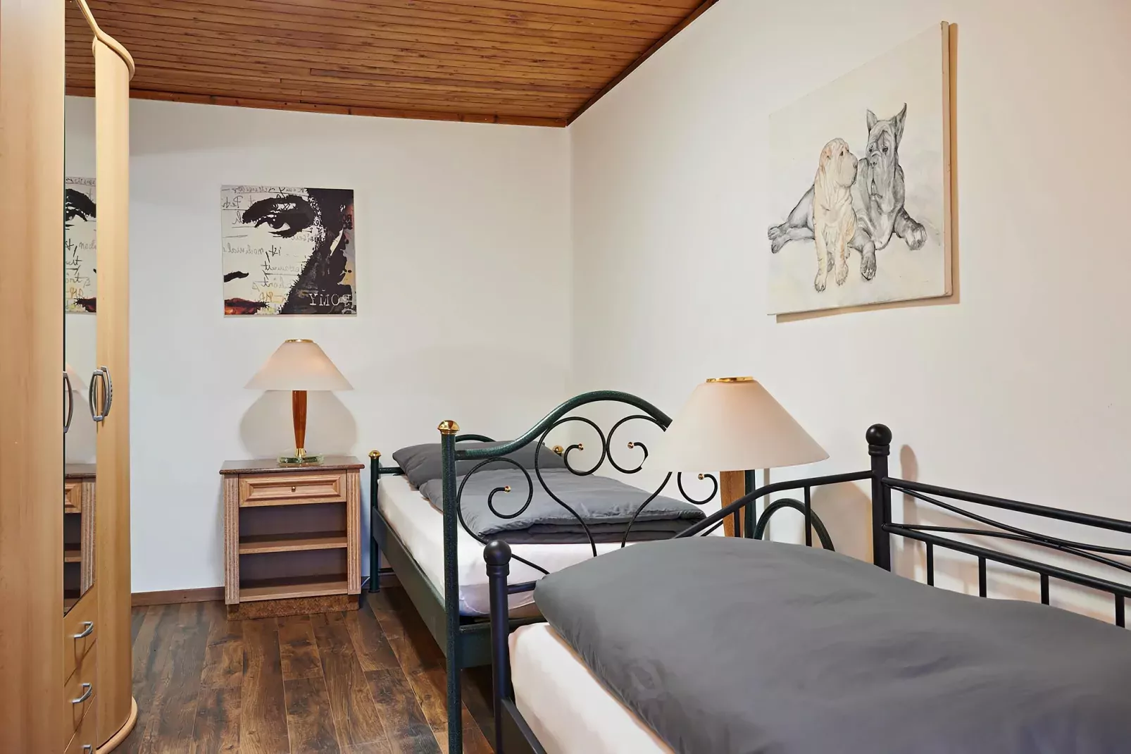 Haus Oliver 200 qm / 1-4 Personen-Bedroom