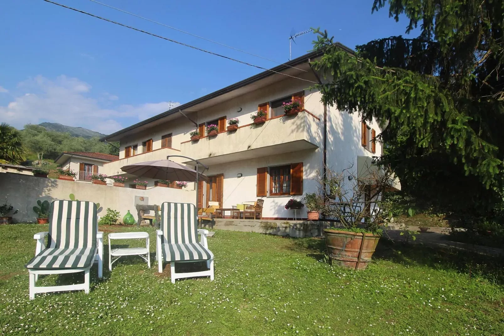 Holiday home Casa Vado, Camaiore--Exterior summer