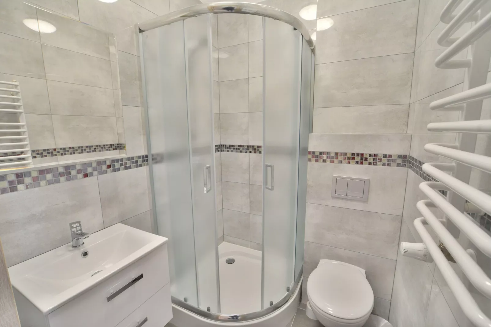 Pokój 2-osobowy na poddaszu Sarbinowo-Bathroom