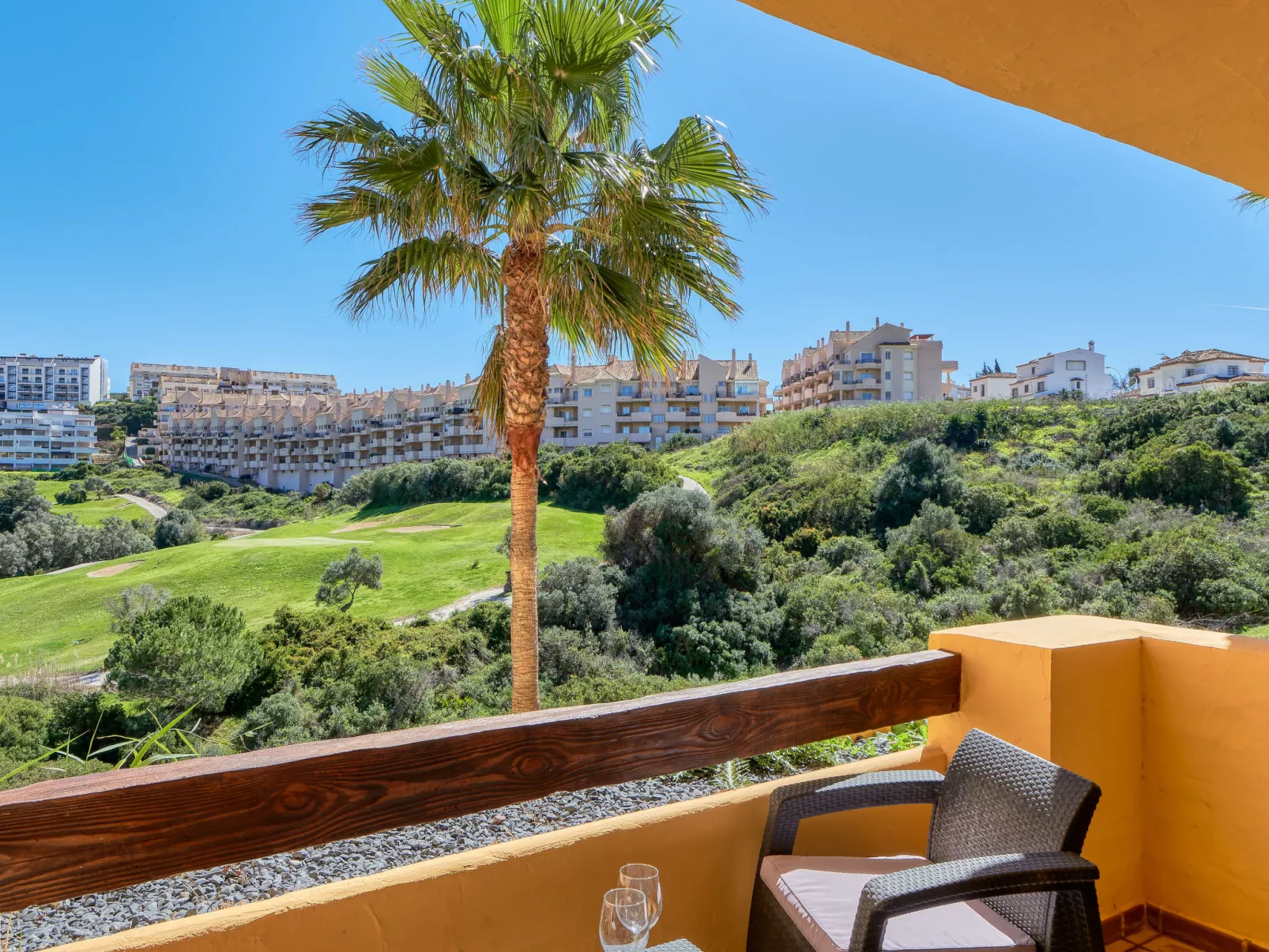 Duquesa Golf Views-Outside
