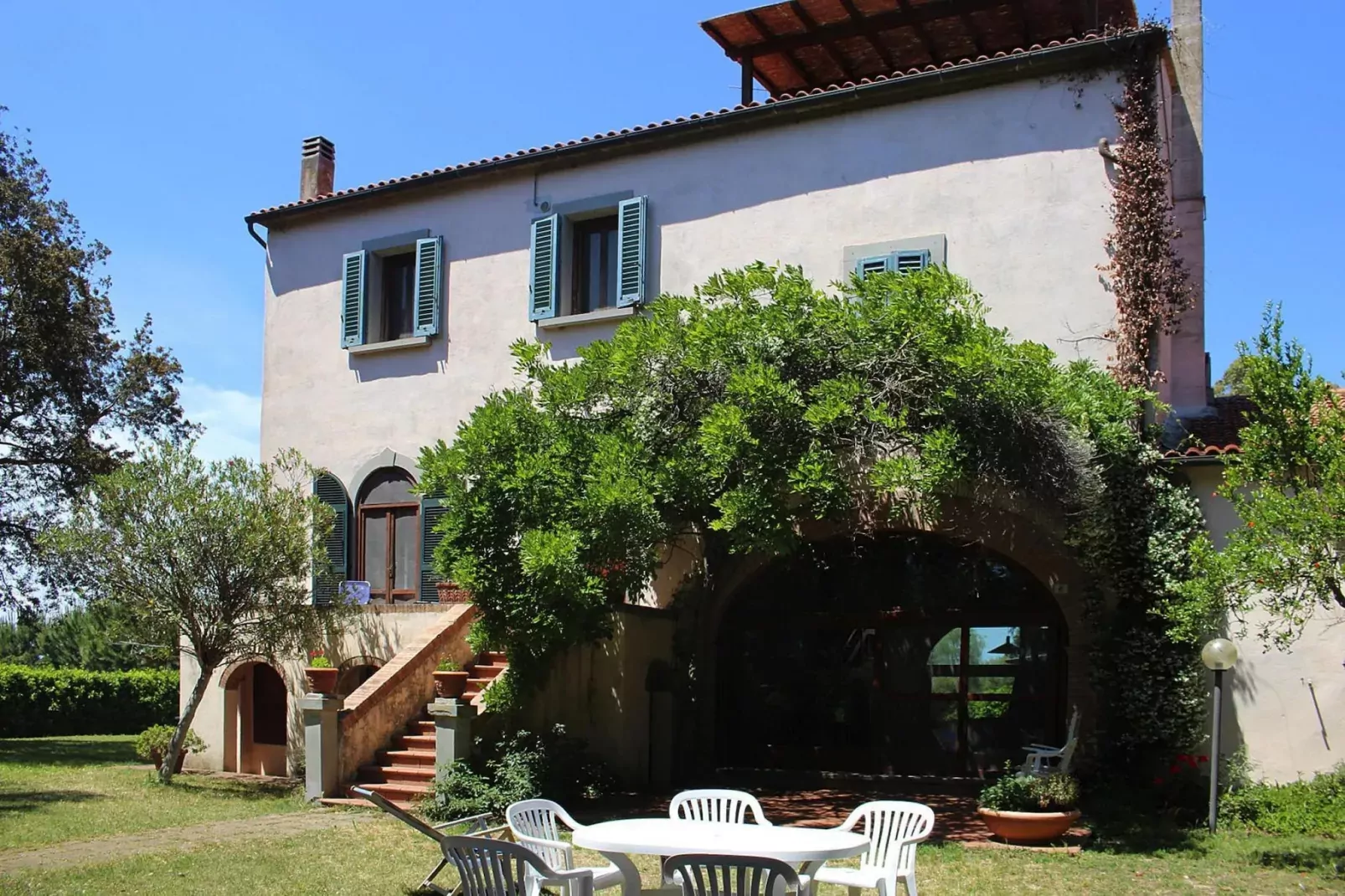 Ferienanlage Azienda Canova Seconda Marina di Grosseto Mono  im OG Haupth/Verwalterhaus Garten-Exterior summer