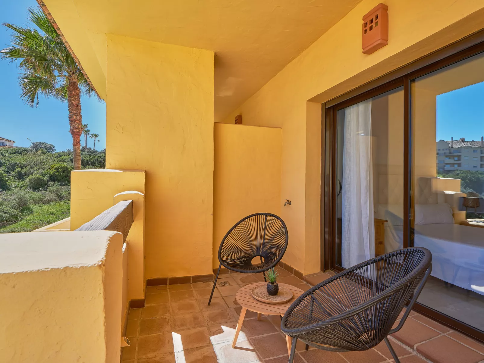 Duquesa Golf Views-Outside