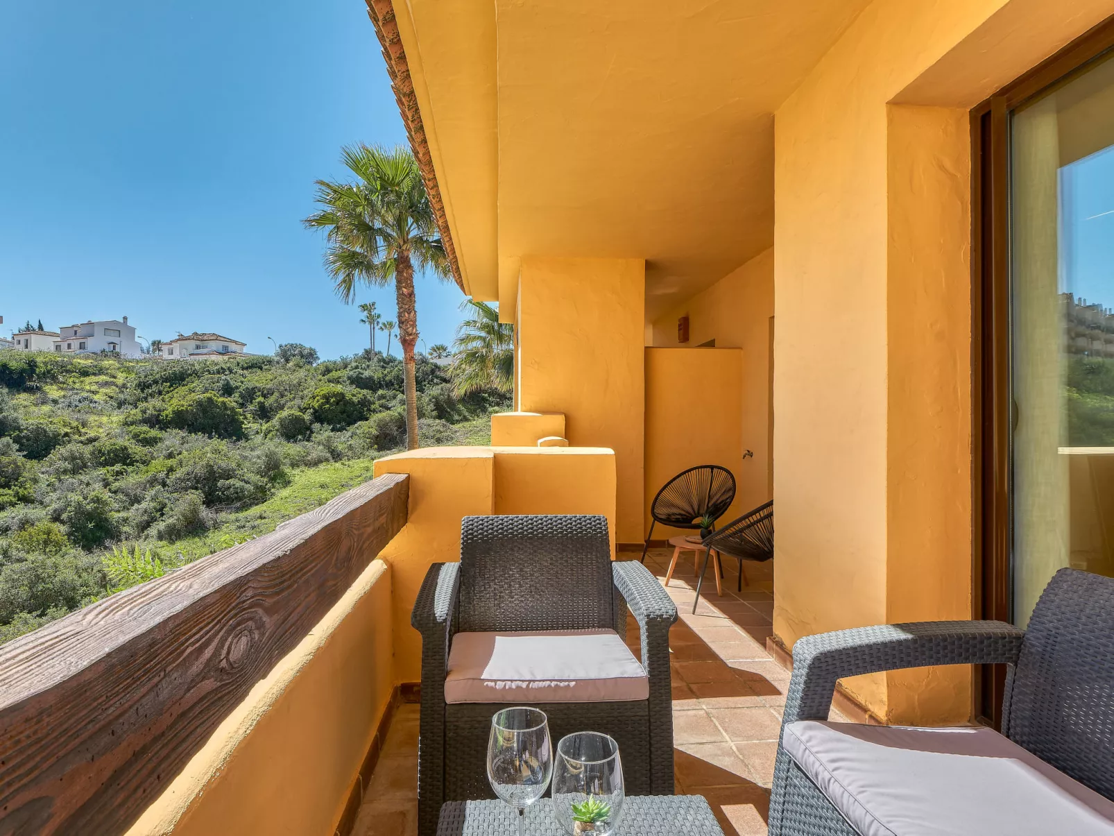 Duquesa Golf Views-Outside