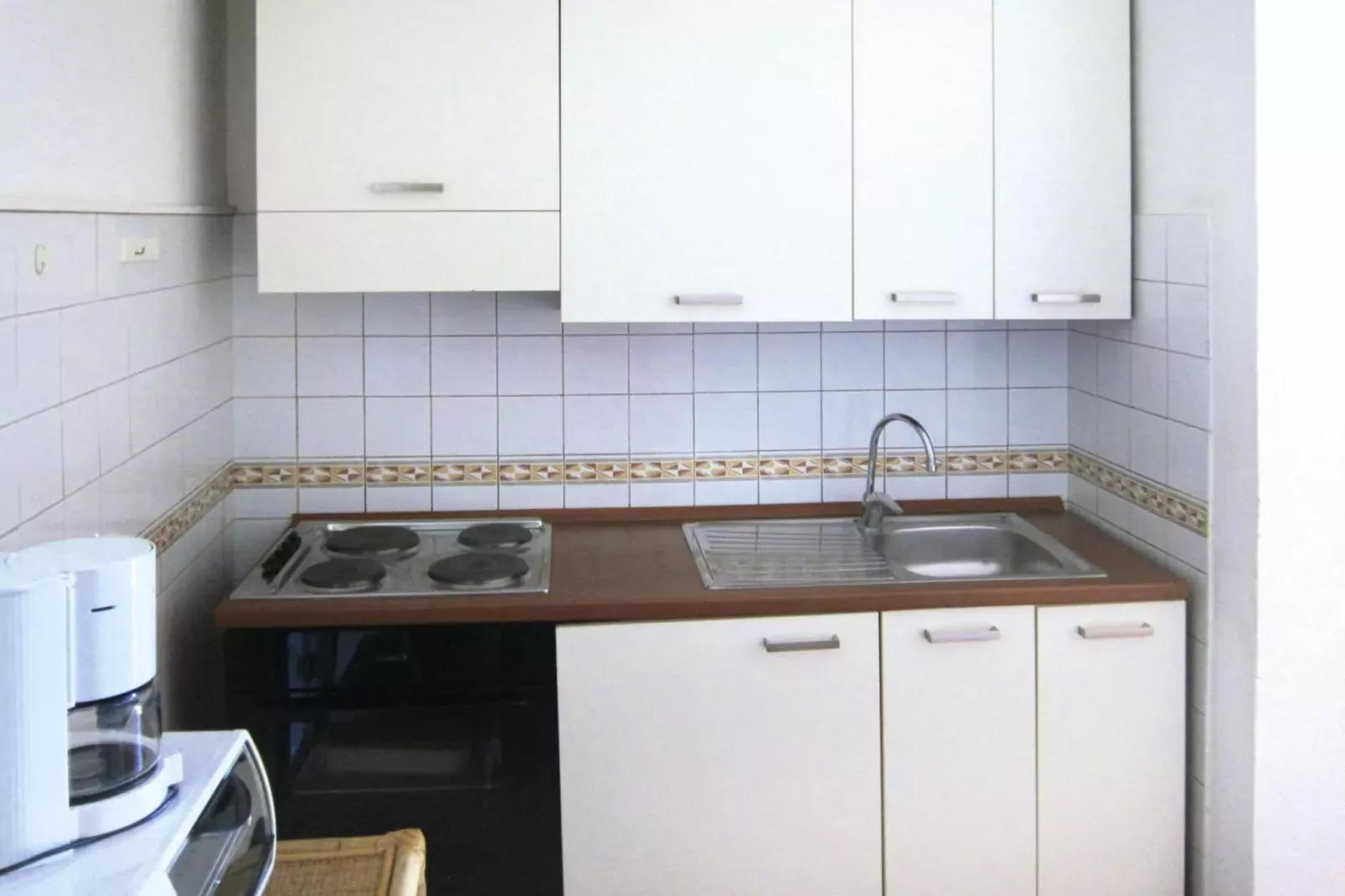 Ferienanlage Azienda Canova Seconda Marina di Grosseto EG  oder EG u OG Nebengebäude Gartenanteil-Küche