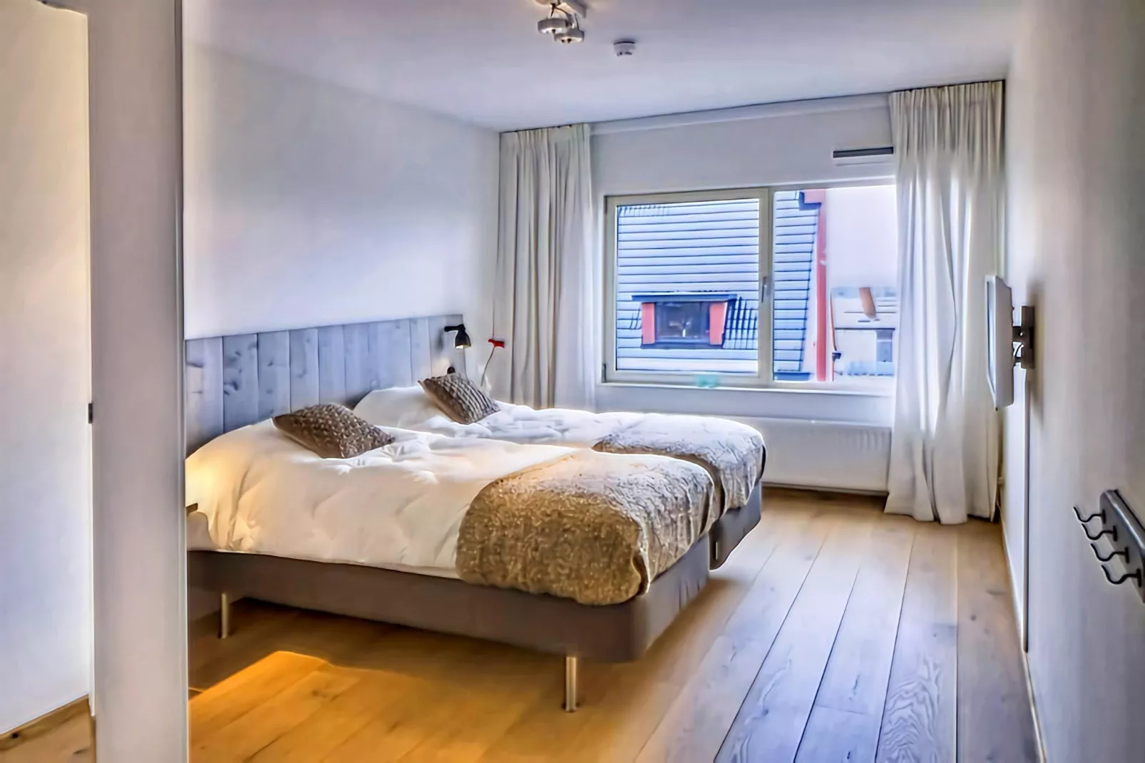Scheveningen Harbour 10B-Schlafzimmer