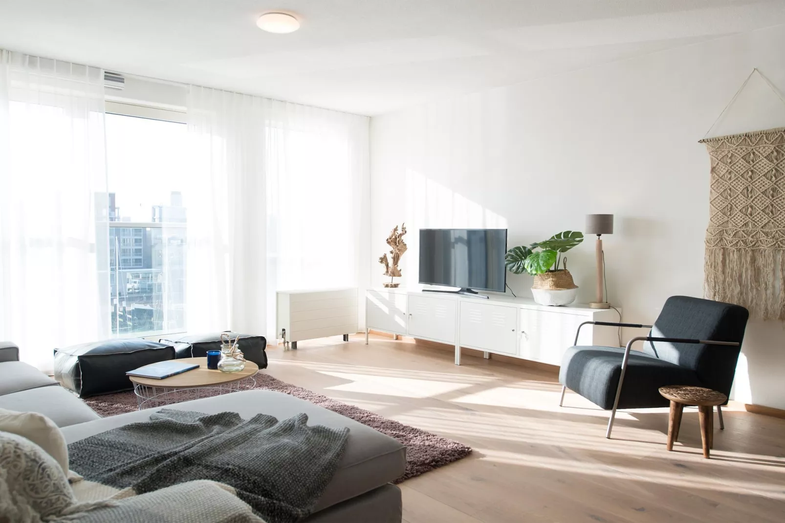 Scheveningen Harbour 28B-Wohnzimmer