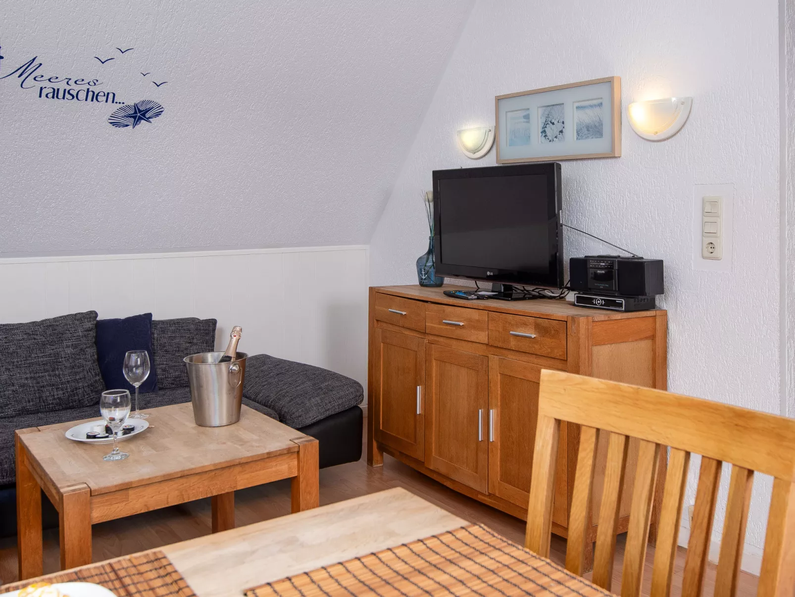 Schwalbennest III-Drinnen
