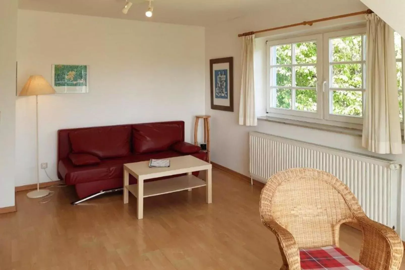 Wohnung oben rechts-Wohnzimmer