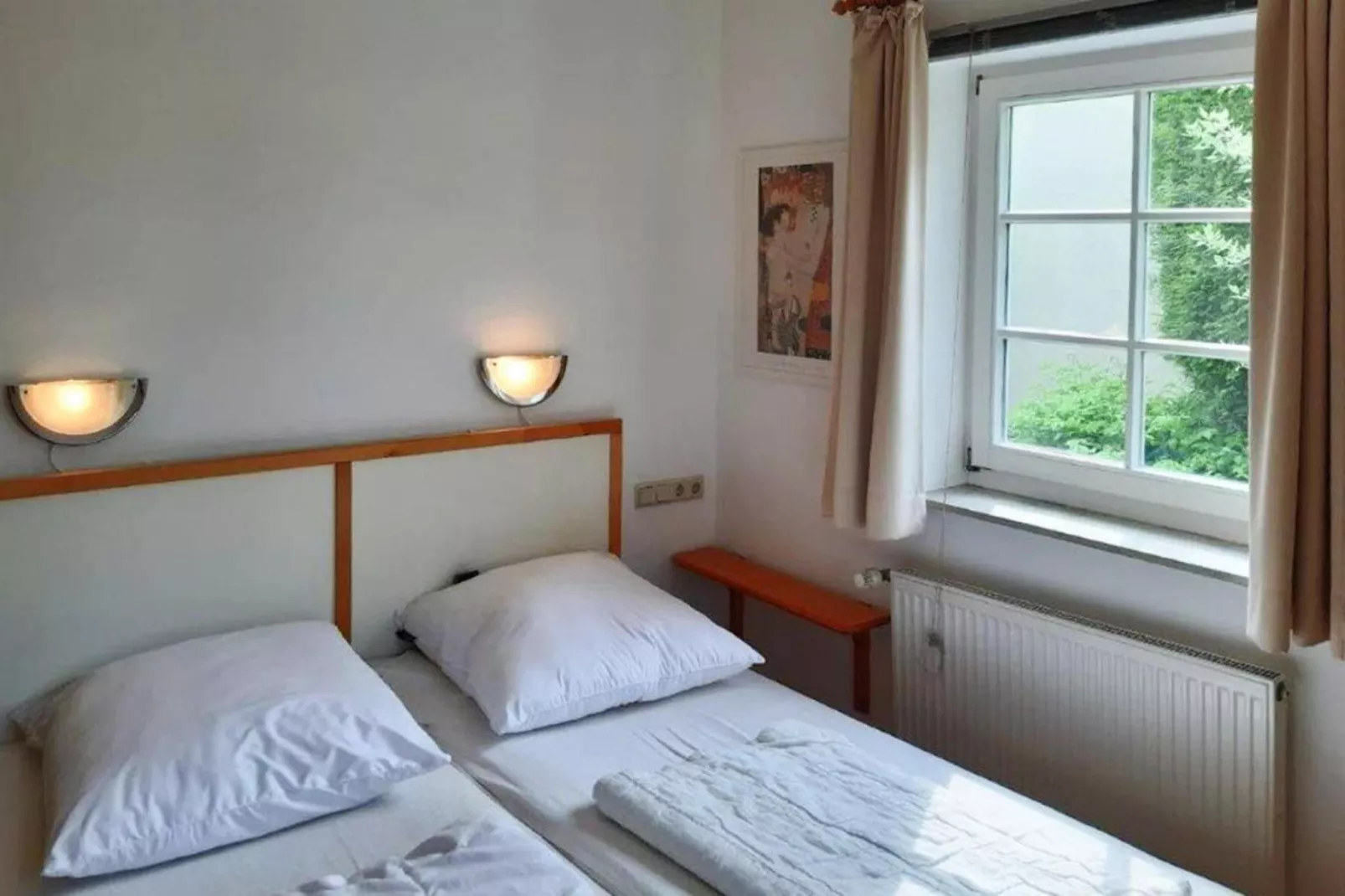 Wohnung unten links-Chambre