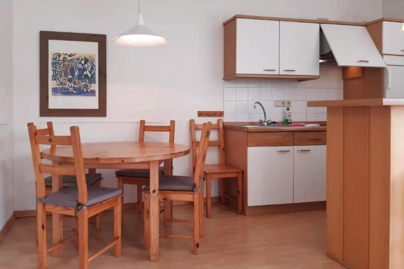 Wohnung unten links-Salle à manger