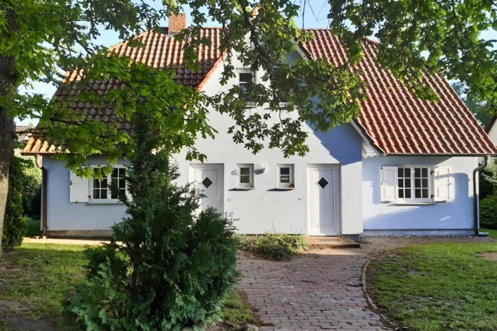 Wohnung unten links-Extérieur été