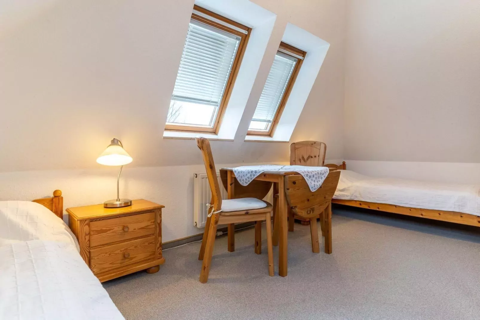 Haus Deichsfenne - Wohnung 4 / 4 Personen-Chambre