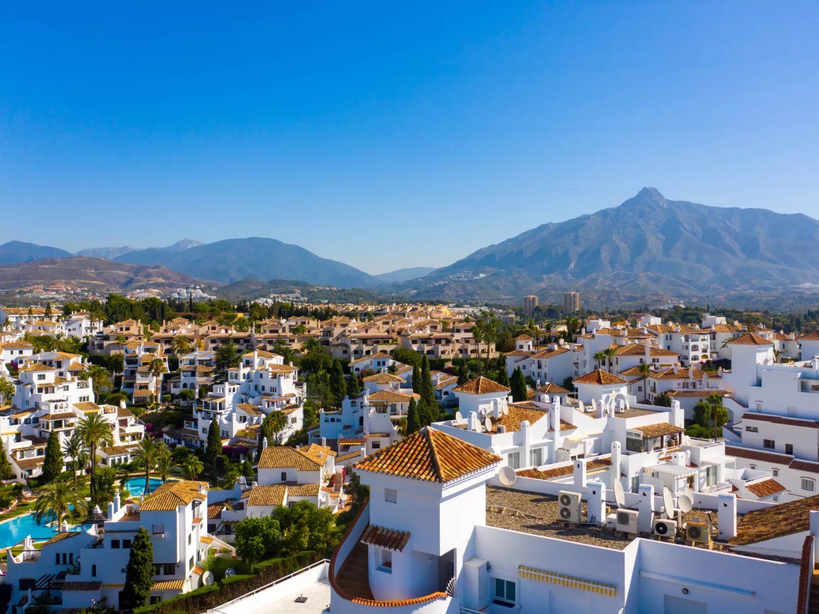 Los Almendros 2-Area