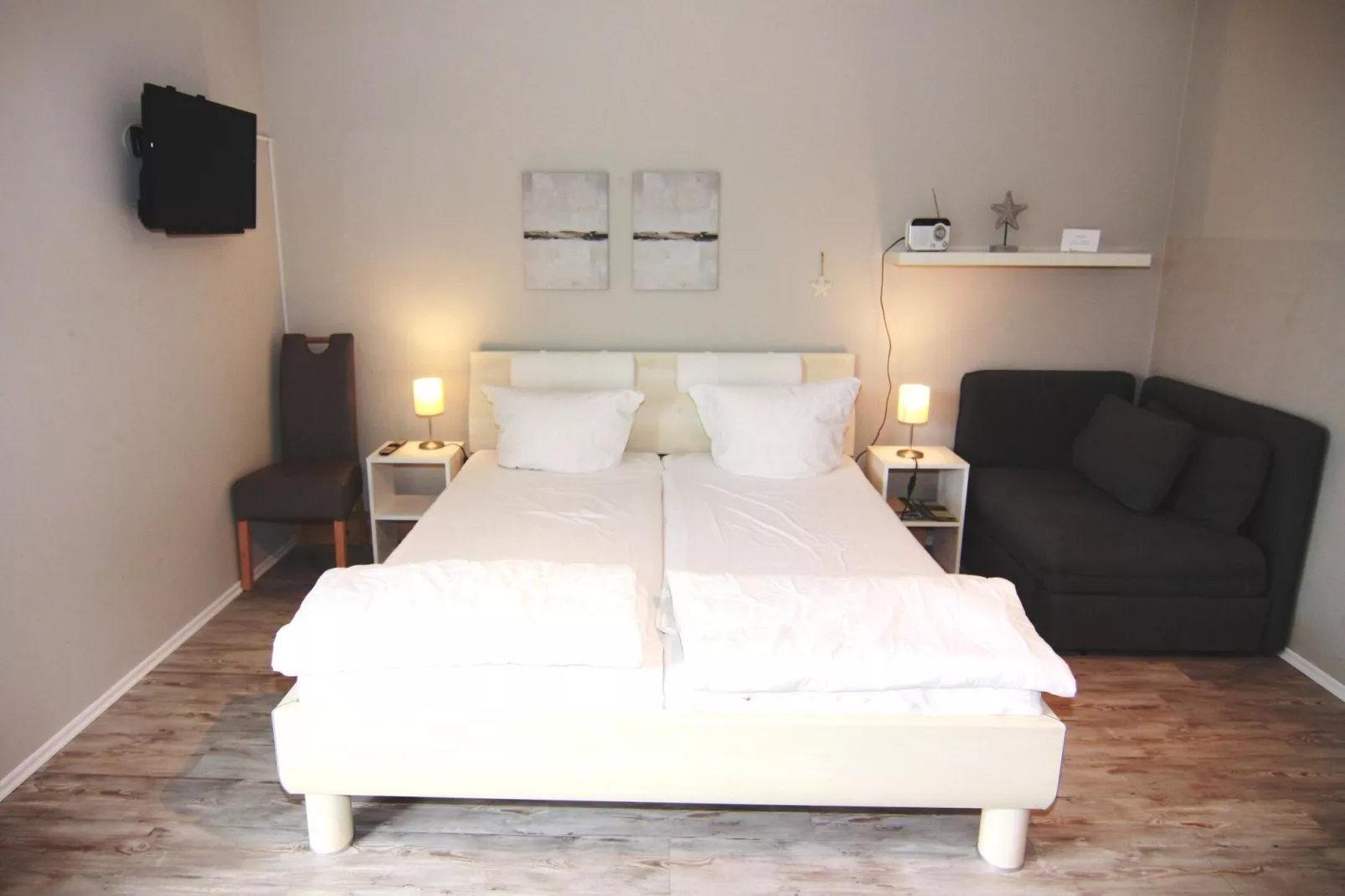Ferienwohnung Kleiner Seestern Wiek-Wohnung 33-Bedroom