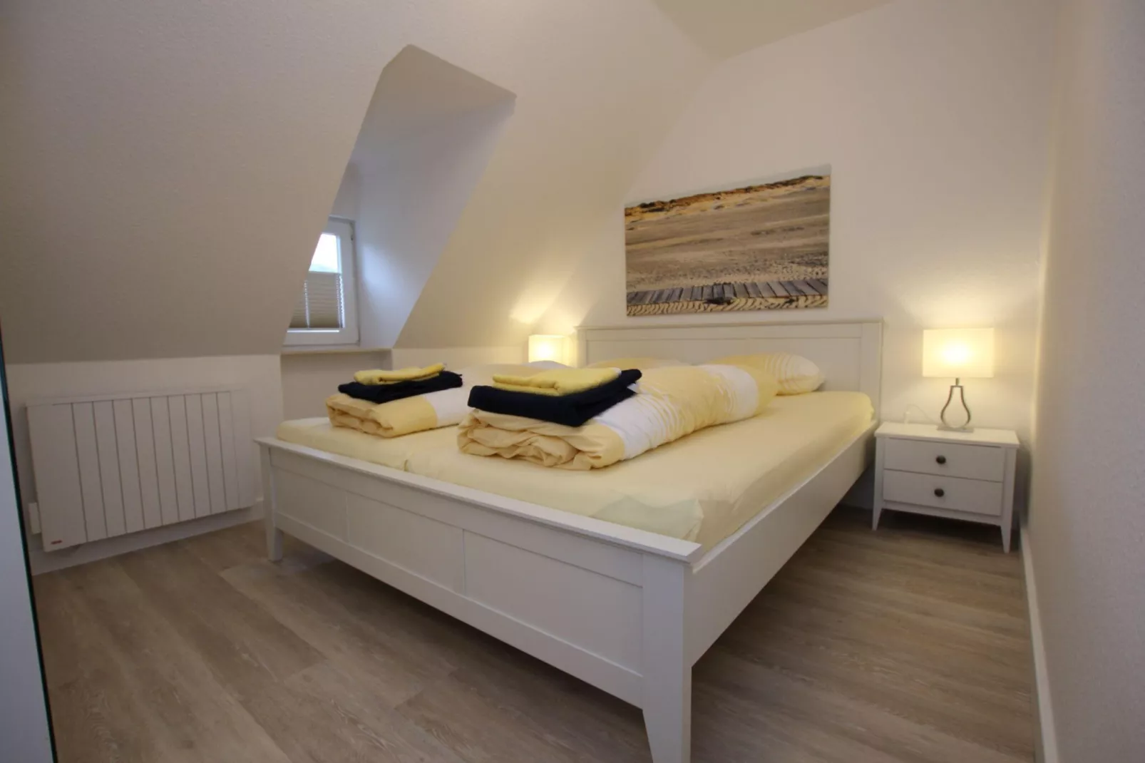 Ferienwohnung Sommerdeich - 4 Personen-Bedroom