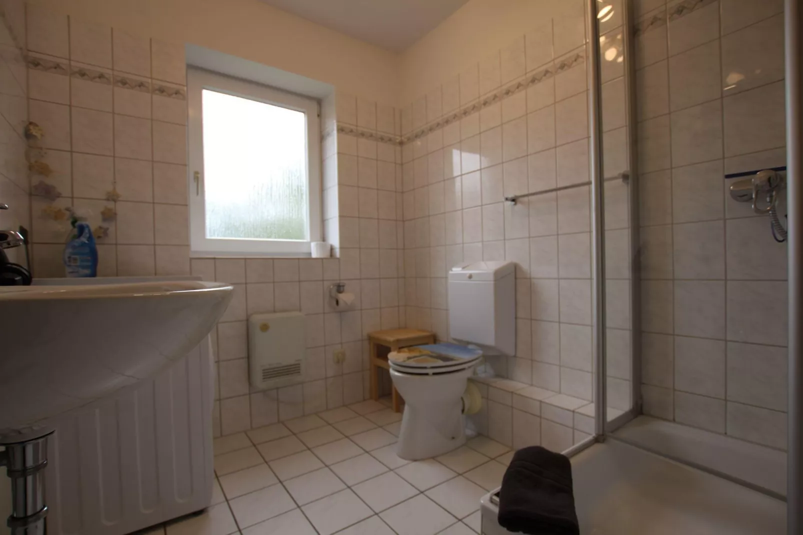 Ferienwohnung Sommerdeich - 4 Personen-Bathroom