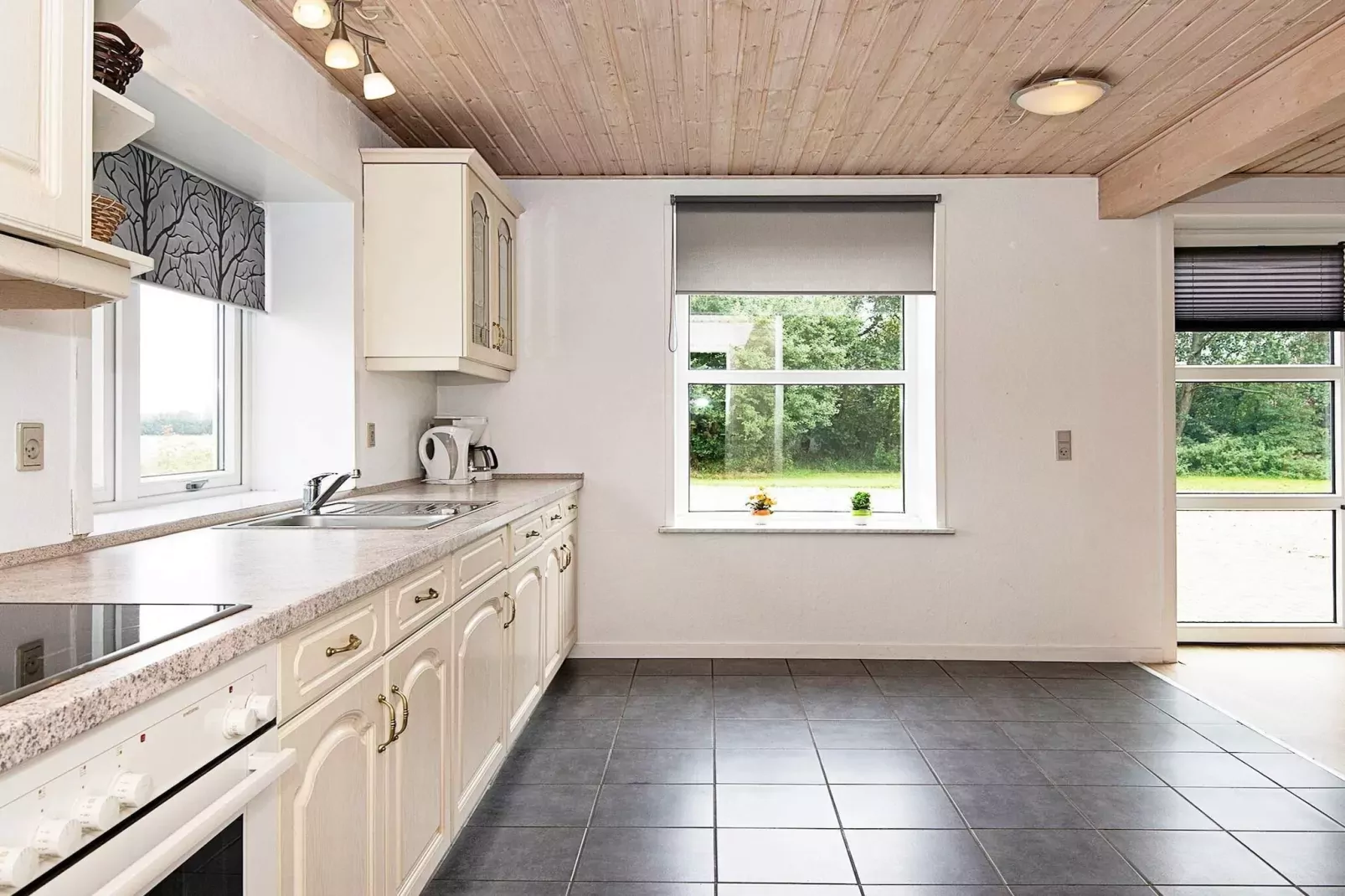 12 person holiday home in Bredebro-By Traum-Outdoor