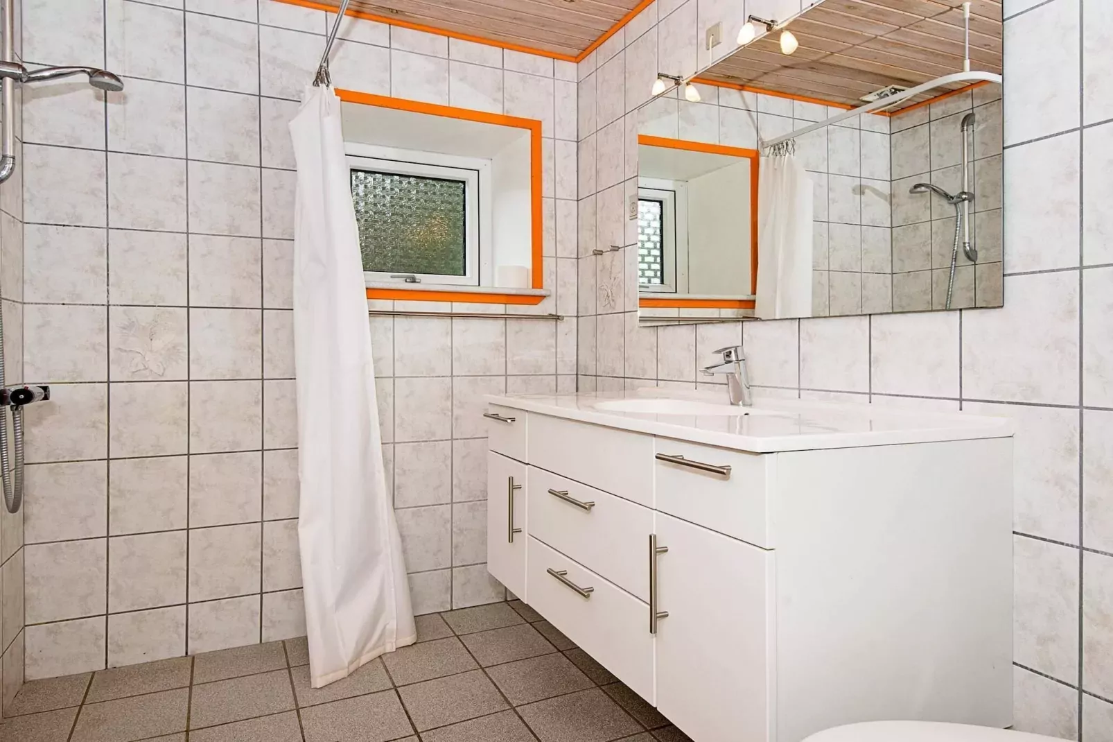 12 person holiday home in Bredebro-By Traum-Indoor